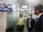 En la comisaría de Rengo, los directivos visitaron la central de cámaras de vigilancia interna de la unidad policial.