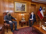 El Defensor Nacional (S) y el director nacional de Gendarmería destacaron la colaboración mutua entre ambas instituciones.