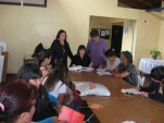 La asistente social Marcia Salas dialogó con unas 25 personas de las etnias mapuche, aymara y rapa nuí.