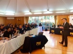El Defensor Regional Carlos Mora expuso sobre los nudos de la investigación penal y la prueba lícita ante un centenar de jefes policiales 