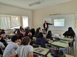 Los alumnos del colegio de la comuna de Maipú, siguieron atentos la charla del Proyecto Inocente.
