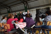 El Defensor Regional del Maule, José Luis Craig, presidió un diálogo participativo con internas de la cárcel de Cauquenes.