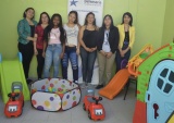 El equipo penitenciario junto a las mamás que se encuentran en el Centro de Cumplimiento Penitenciario de Copiapó.