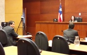 El sillón vació del querellante Raúl Meza significó está vez que el tribunal rechazara su pretensión de acusar a la Presidenta Bachelet  