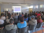 A la charla, realizada en el Liceo A-4 de Copiapó, asistieron unas 50 personas, entre ellas el director del establecimiento.