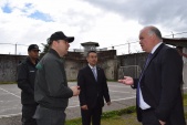 Jorge Moraga, Defensor Regional de Aysén, junto al Seremi de Justicia y DDHH revisaron infraestructura y condiciones de vida en los penales