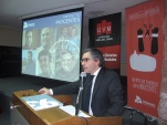 En la charla se difundió la página www.proyectoinocentes.cl y se mostraron videos testimoniales.