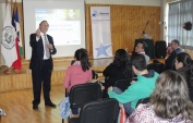 El Defensor Regional dio inicio a la charla en a Universidad Santo Tomás. 