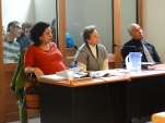 (De izquierad a derecha) Defensora penal Pública de Natales María Fernanda Benavidez, traductora alemana y Mauricio Fernández Gálvez