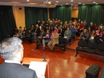 Profesores y alumnos de la Universidad Santo Tomás en la Conferencia sobre el Proyecto Inocentes.