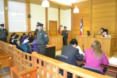 Defensora Penal Licitada Lucy Catalán junto a las 6 comuneras mapuche